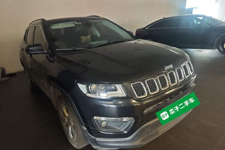 Used Jeep Compass 2019 220T Automatic Family Edition Front Right 45 Deg