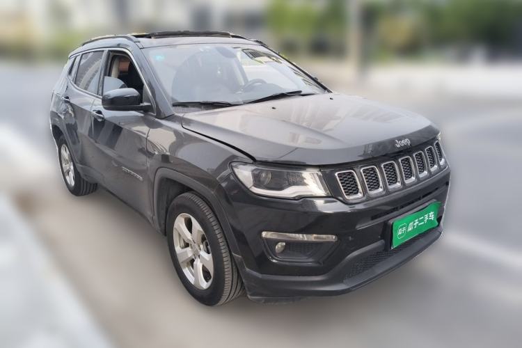 Used Jeep Compass 2019 220T Automatic Family Edition Front Right 45 Deg