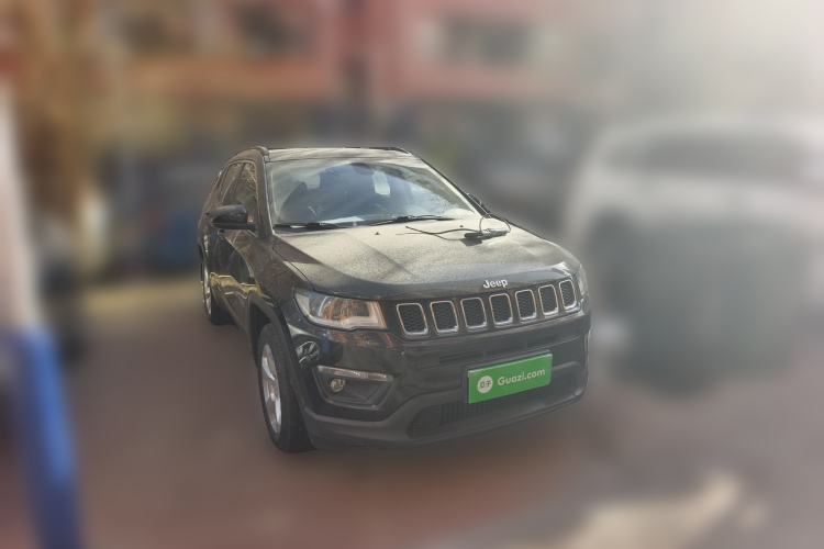 Used Jeep Compass 2019 220T Automatic Enjoyment Version Front Right 45 Deg