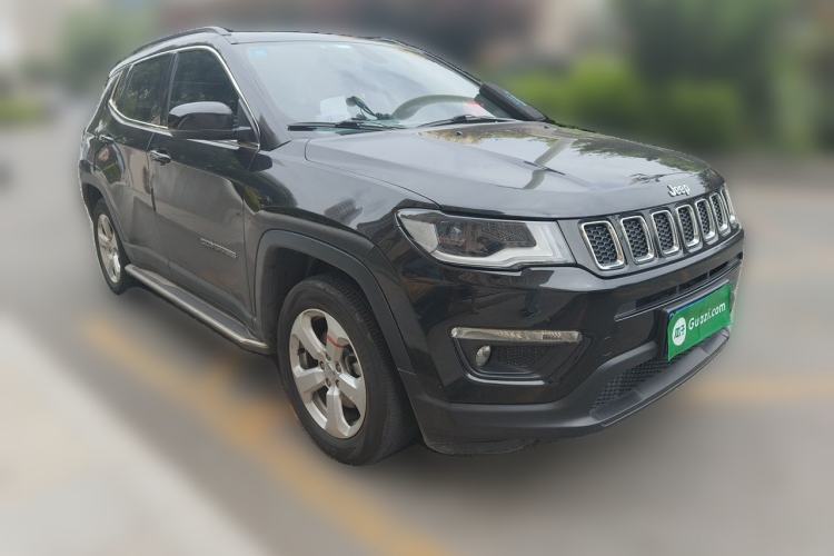 Used Jeep Compass 2019 200T Automatic Family Edition - Connected Large Screen Version Front Right 45 Deg
