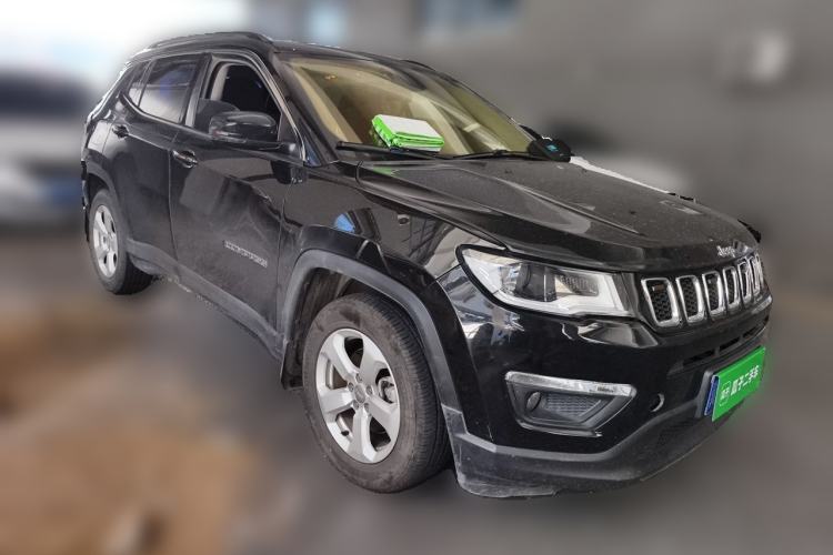 Used Jeep Compass 2019 220T Automatic Family Edition Front Right 45 Deg