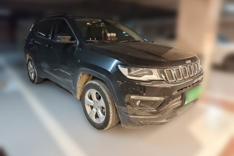 Used Jeep Compass 2019 200T Automatic Family Edition - Connected Large Screen Version Front Right 45 Deg