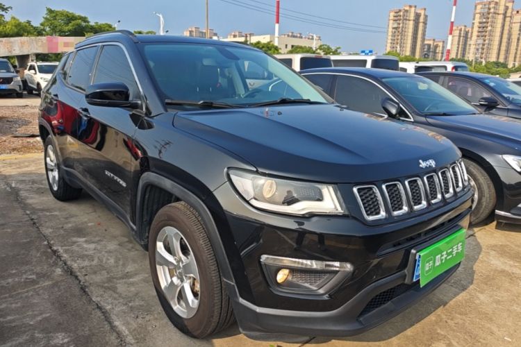 Used Jeep Compass 2019 200T Automatic Prestige Edition Front Right 45 Deg
