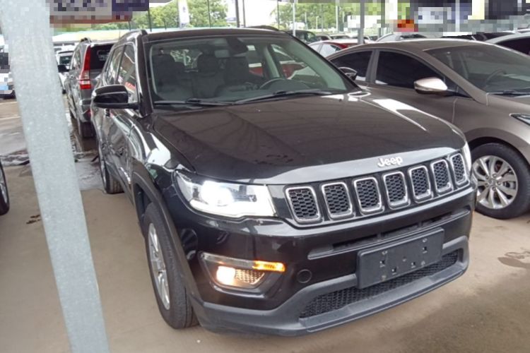 Used Jeep Compass 2019 220T Automatic Family Edition Front Right 45 Deg