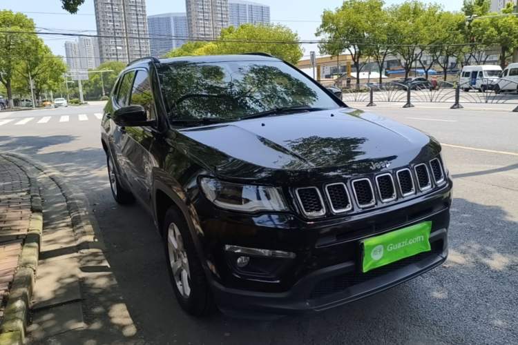 Used Jeep Compass 2019 220T Automatic Family Edition Front Right 45 Deg