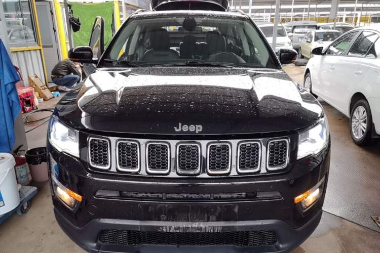 Used Jeep Compass 2019 220T Automatic Family Edition Front