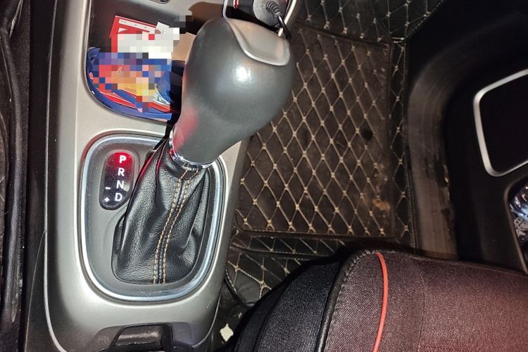 Used Jeep Compass 2019 200T Automatic Enjoyment - Connected Large Screen Version Gear Lever