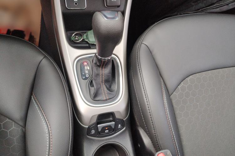 Used Jeep Compass 2019 220T Automatic Enjoyment Version Gear Lever