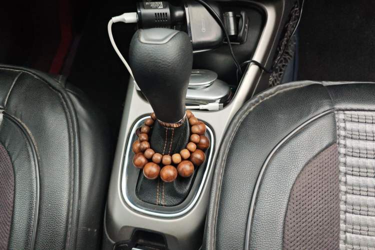 Used Jeep Compass 2019 220T Automatic Enjoyment Version Gear Lever