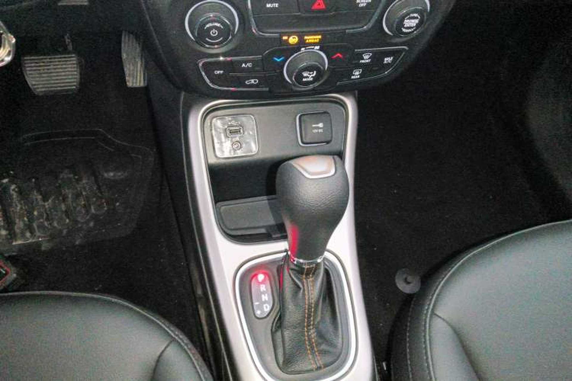 Used Jeep Compass 2019 200T Automatic Prestige Edition Gear Lever