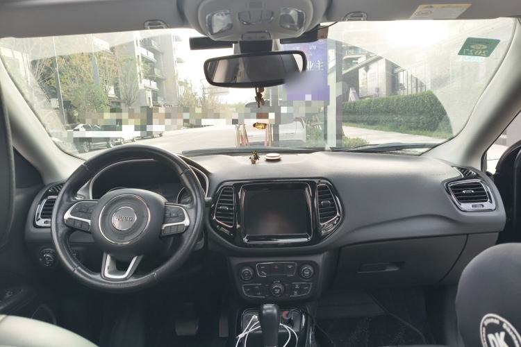 Used Jeep Compass 2019 220T Automatic Family Edition Headliner