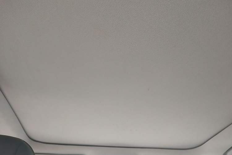 Used Jeep Compass 2019 220T Automatic Enjoyment Version Headliner