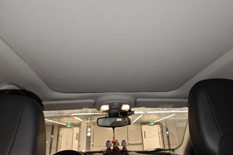 Used Jeep Compass 2019 200T Automatic Family Edition - Connected Large Screen Version Headliner
