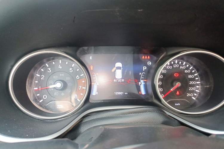 Used Jeep Compass 2019 220T Automatic Family Edition Instrument Cluster