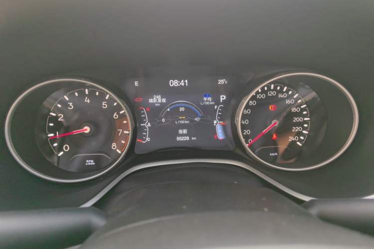 Used Jeep Compass 2019 220T Automatic Family Enjoyment Four-Wheel Drive Edition Instrument Cluster