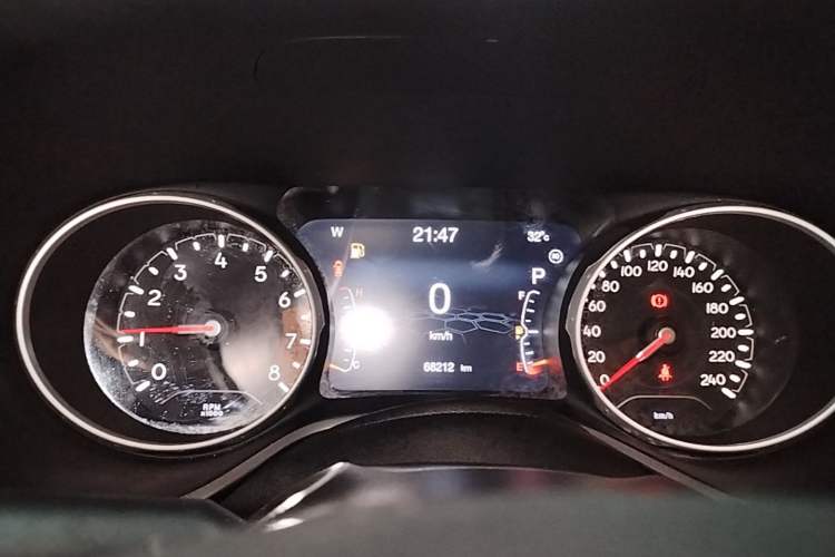 Used Jeep Compass 2019 200T Automatic Family Edition - Connected Large Screen Version Instrument Cluster