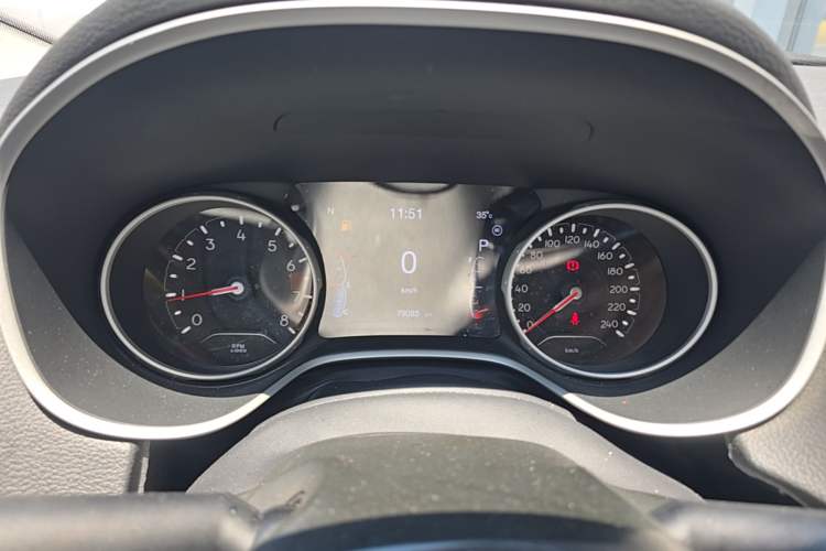Used Jeep Compass 2019 220T Automatic Family Enjoyment Four-Wheel Drive Edition Instrument Cluster