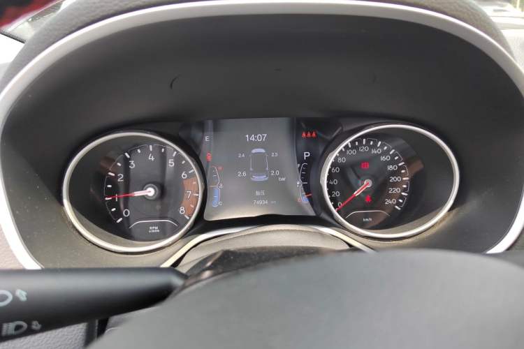 Used Jeep Compass 2019 220T Automatic Family Edition Instrument Cluster