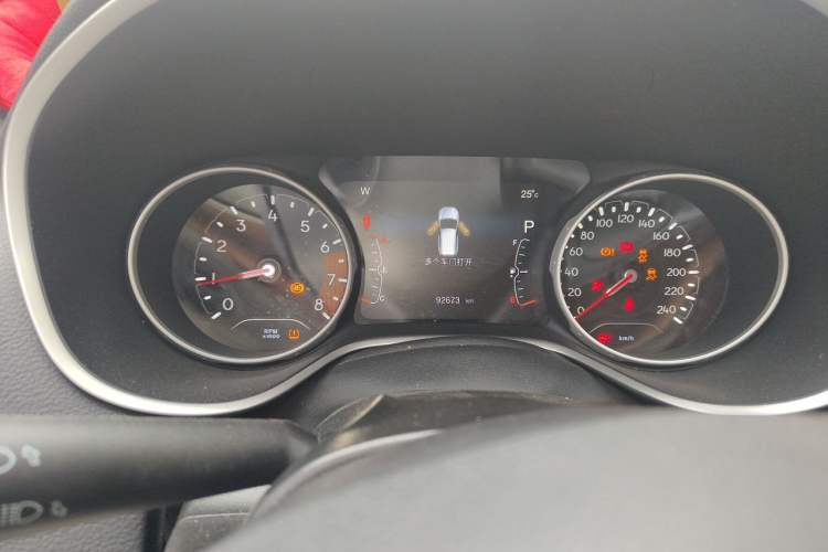 Used Jeep Compass 2019 200T Automatic Family Edition - Connected Large Screen Version Instrument Cluster