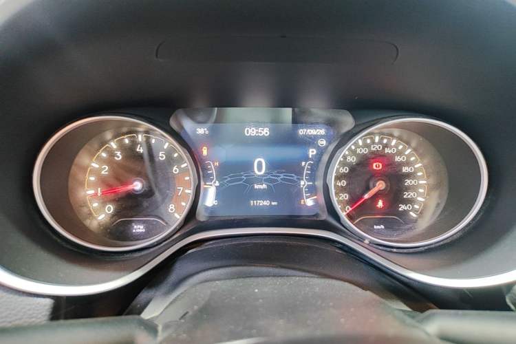 Used Jeep Compass 2019 220T Automatic Family Edition Instrument Cluster