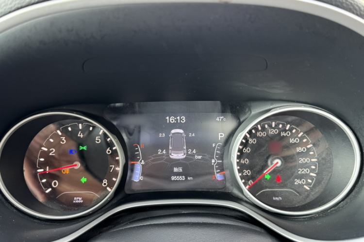 Used Jeep Compass 2019 200T Automatic Family Edition - Connected Large Screen Version Instrument Cluster