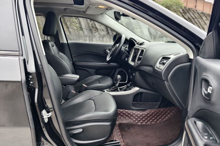 Used Jeep Compass 2019 200T Automatic Family Enjoyment Four-Wheel Drive - Connected Large Screen Version Interior 2