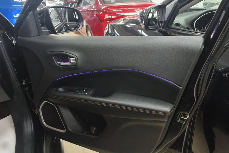 Used Jeep Compass 2019 220T Automatic Family Edition Interior 5