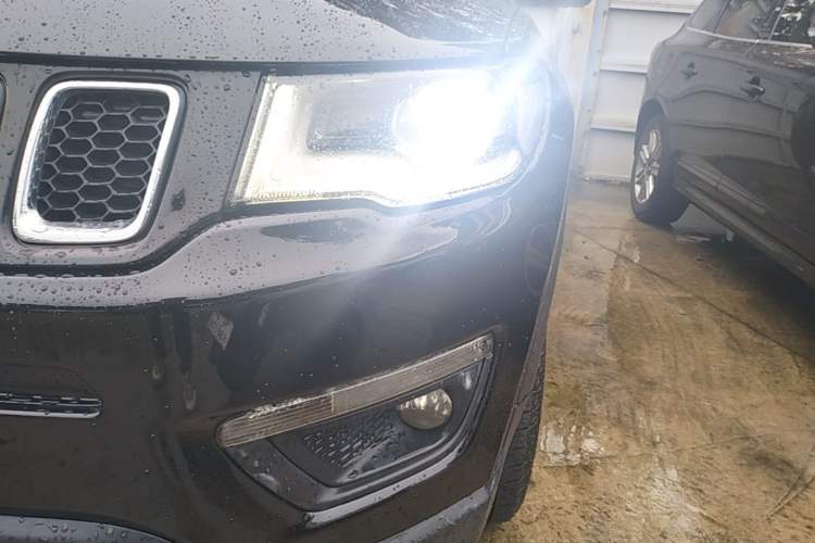 Used Jeep Compass 2019 220T Automatic Enjoyment Version Left Front Headlight