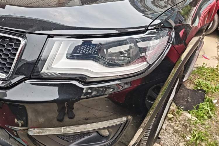 Used Jeep Compass 2019 220T Automatic Family Edition Left Front Headlight