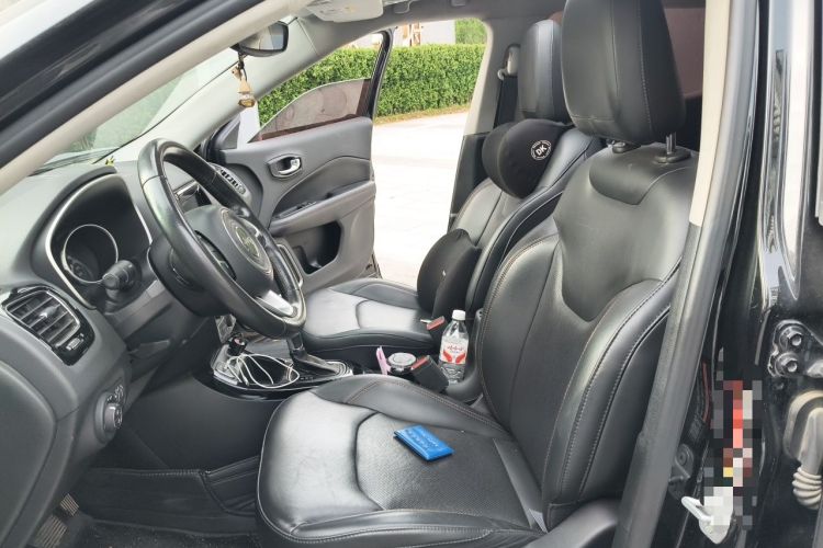 Used Jeep Compass 2019 220T Automatic Family Edition Left Front Seat