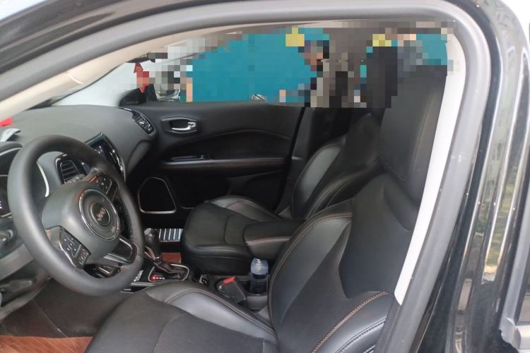Used Jeep Compass 2019 220T Automatic Family Edition Left Front Seat