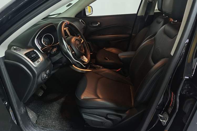 Used Jeep Compass 2019 200T Automatic Family Edition - Connected Large Screen Version Left Front Seat