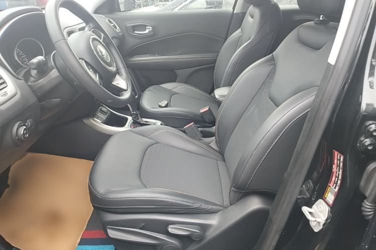 Used Jeep Compass 2019 220T Automatic Enjoyment Version Left Front Seat