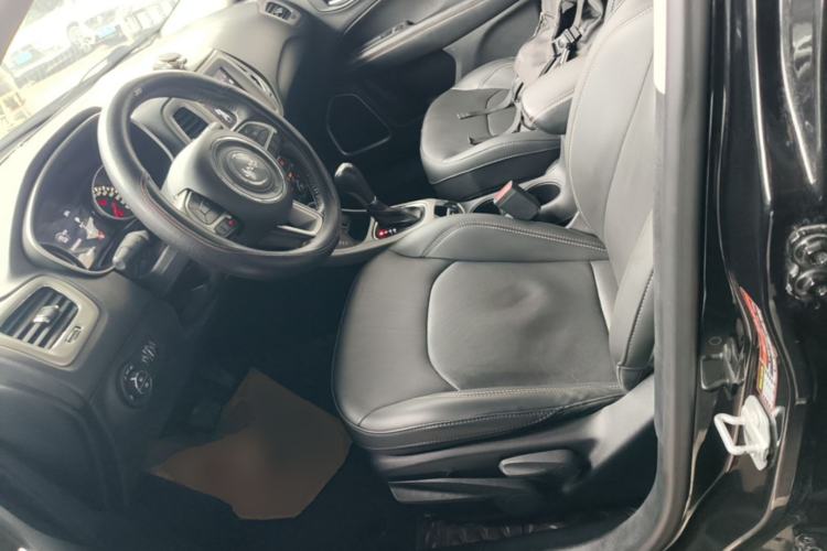 Used Jeep Compass 2019 200T Automatic Family Enjoyment Four-Wheel Drive - Connected Large Screen Version Left Front Seat
