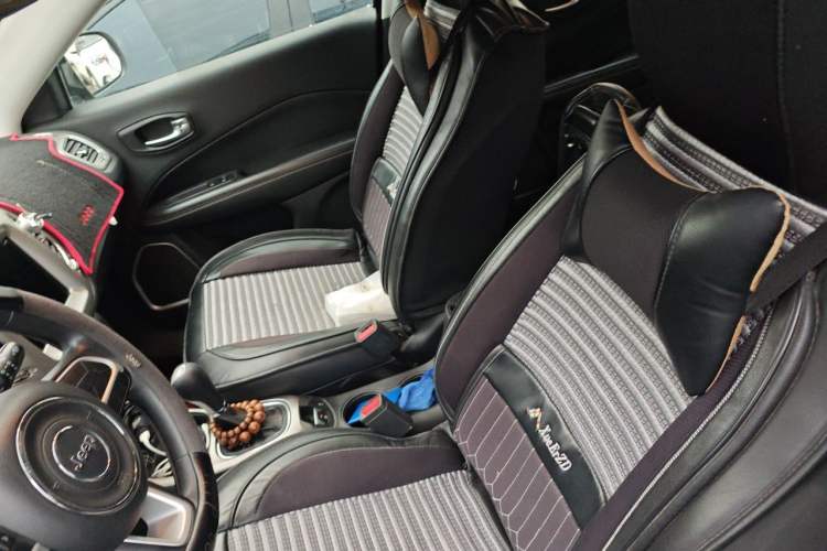 Used Jeep Compass 2019 220T Automatic Enjoyment Version Left Front Seat