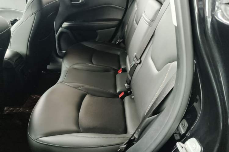 Used Jeep Compass 2019 200T Automatic Family Enjoyment Four-Wheel Drive - Connected Large Screen Version Left Rear Seat