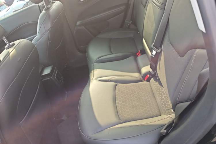 Used Jeep Compass 2019 200T Automatic Prestige Edition Left Rear Seat