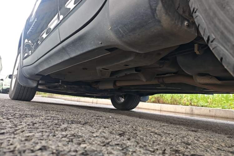 Used Jeep Compass 2019 220T Automatic Family Edition Left Side Sill