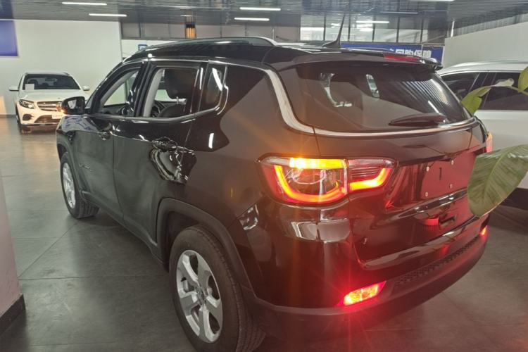 Used Jeep Compass 2019 220T Automatic Family Edition Rear Left 45 Deg