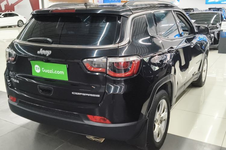 Used Jeep Compass 2019 220T Automatic Enjoyment Version Rear Right 45 Deg