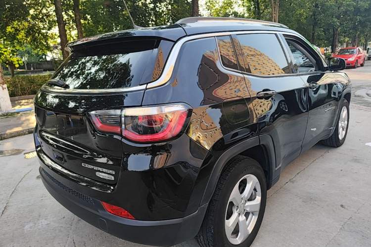 Used Jeep Compass 2019 220T Automatic Enjoyment Version Rear Right 45 Deg