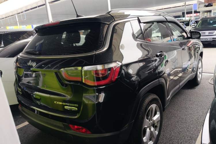 Used Jeep Compass 2019 200T Automatic Family Enjoyment Four-Wheel Drive - Connected Large Screen Version Rear Right 45 Deg