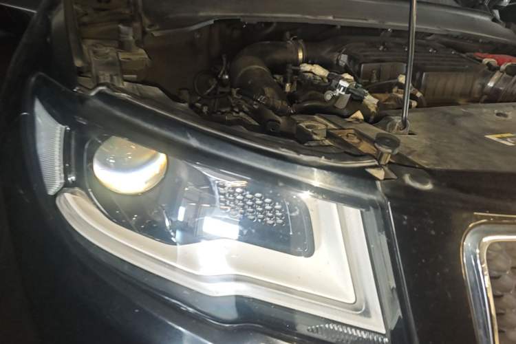 Used Jeep Compass 2019 220T Automatic Family Edition Right Front Headlight