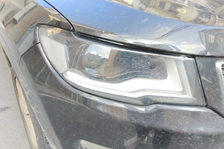 Used Jeep Compass 2019 200T Automatic Family Edition - Connected Large Screen Version Right Front Headlight