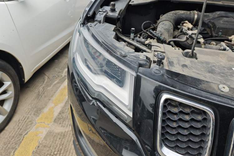Used Jeep Compass 2019 220T Automatic Enjoyment Version Right Front Headlight