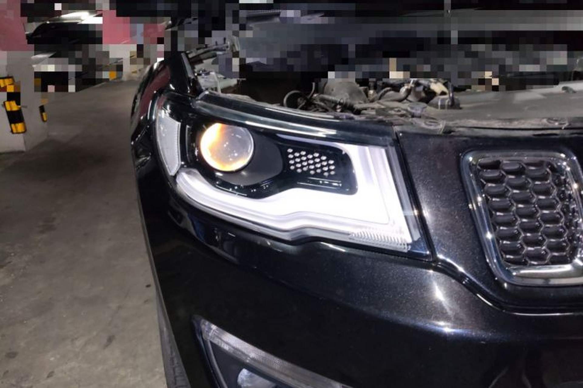 Used Jeep Compass 2019 220T Automatic Family Edition Right Front Headlight