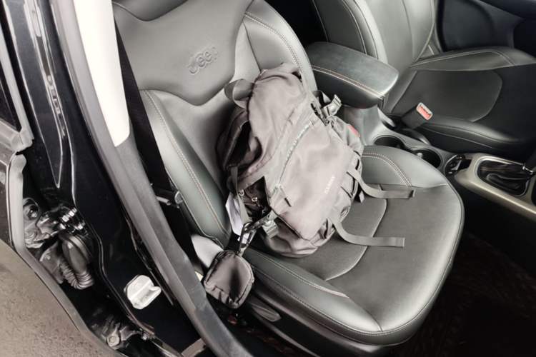 Used Jeep Compass 2019 200T Automatic Family Enjoyment Four-Wheel Drive - Connected Large Screen Version Right Front Seat
