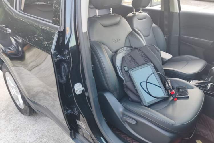 Used Jeep Compass 2019 220T Automatic Family Edition Right Front Seat
