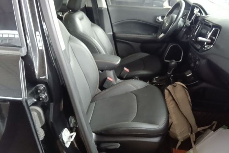 Used Jeep Compass 2019 220T Automatic Family Edition Right Front Seat