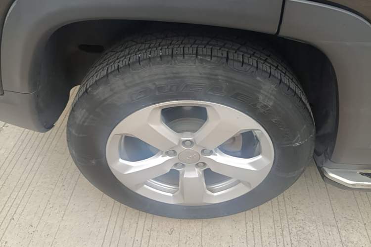 Used Jeep Compass 2019 220T Automatic Enjoyment Version Right Rear Wheel Hub